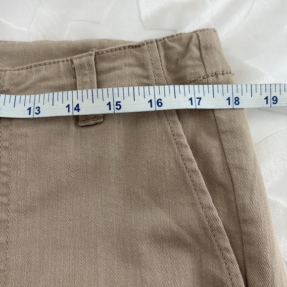 J. Jill Denim Tan/Khaki Jeans. Large Front Pockets. Side Pocket on Leg. Size 14. - Picture 9 of 10
